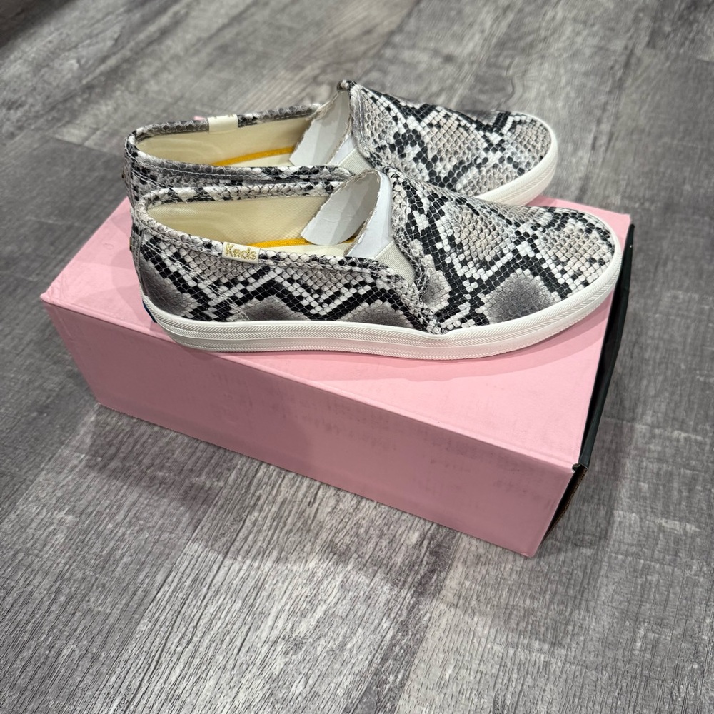 Keds X Kate Spade New York Double Decker Snake-embossed‎ Sneakers - Picture 3 of 6